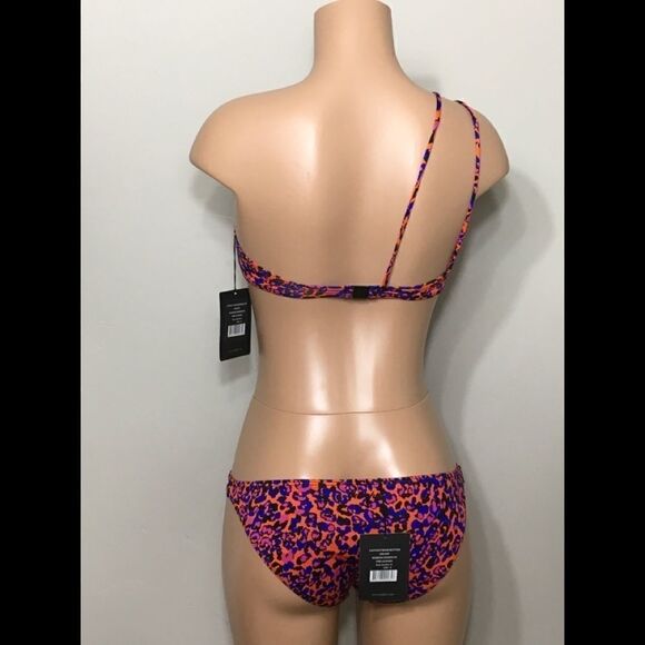 Insight 1 shoulder bikini. Leopard print. NWT - Picture 5 of 7